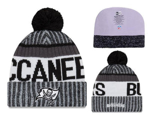 Men's Tampa Bay Buccaneers New Era 2018 NFL Knit Beanie Hat